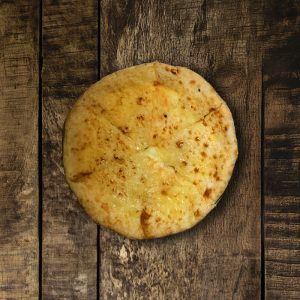 S GRUZÍNSKÝM DOMÁCÍM SÝREM (6 KUSŮ) | WITH GEORGIAN HOMEMADE CHEESE (6 PIECES) | С ГРУЗИНСКИМ ДОМАШНИМ СЫРОМ (6 КУСКОВ)