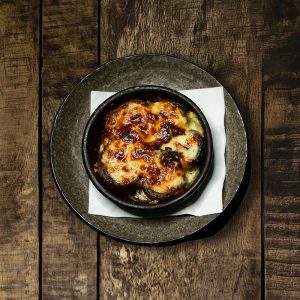 ZAPEČENÉ HOUBY SE SÝREM | BAKED MUSHROOMS WITH CHEESE | ЗАПЕЧЕННЫЕ ГРИБЫ С СЫРОМ